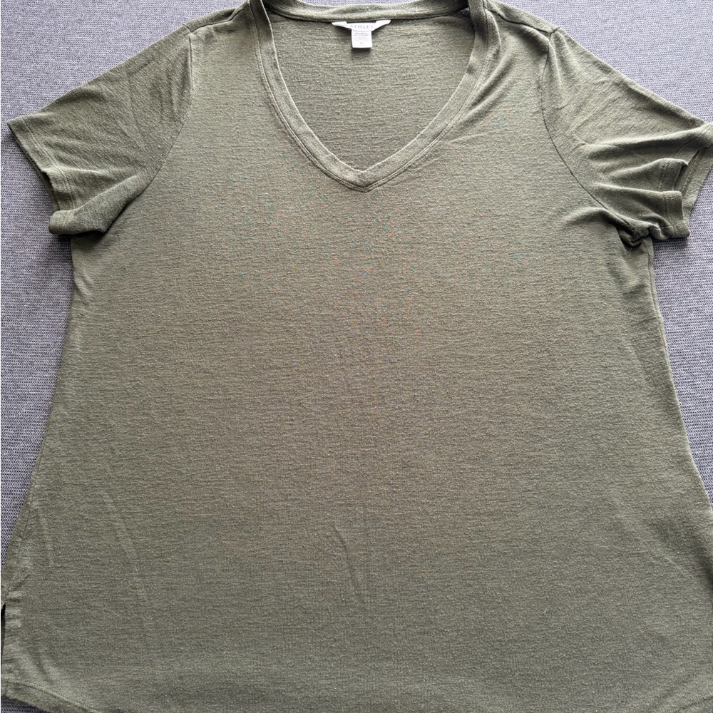 Athleta Olive V-Neck Short Sleeve Tee